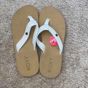 brand new roxy flip slips size 10